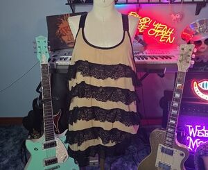 Rue21 Black and Tan Lace Tank Top